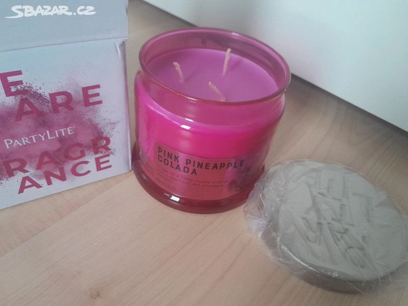 Svíčka PartyLite Pink pineapple colada