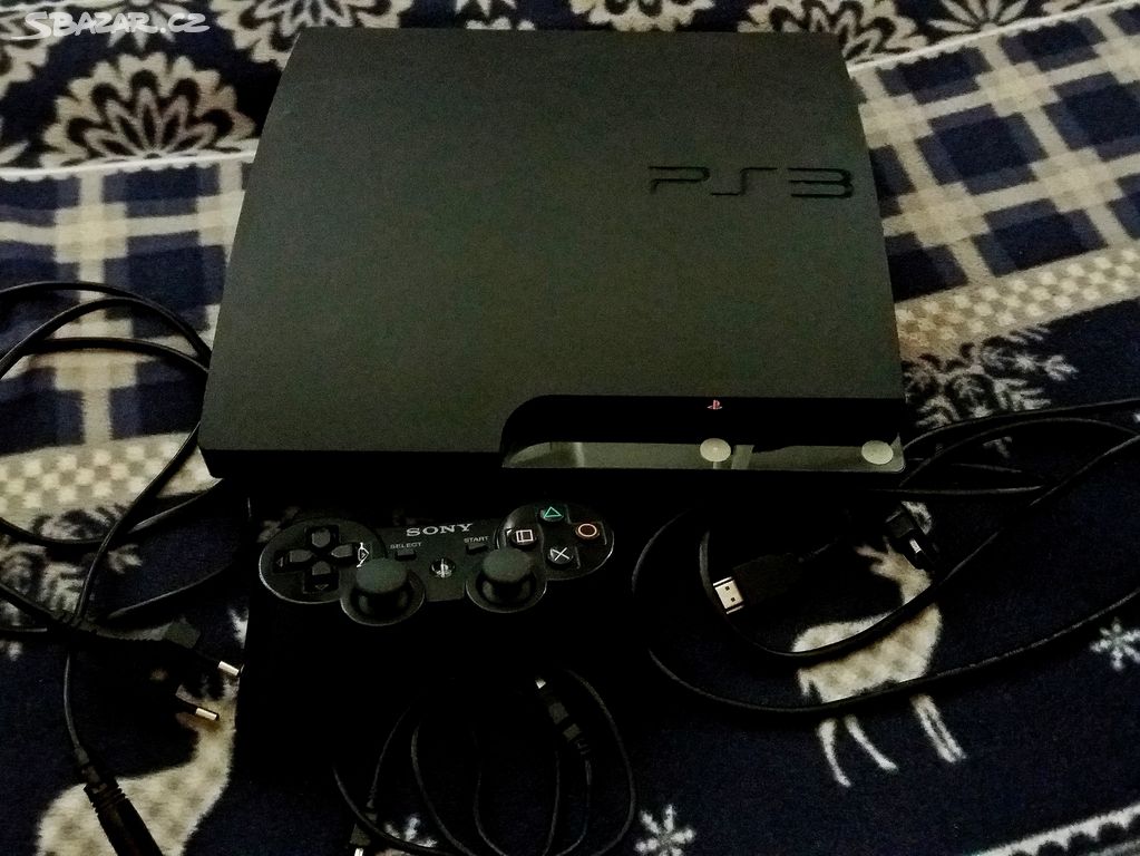 PLAYSTATION 3 + HRY
