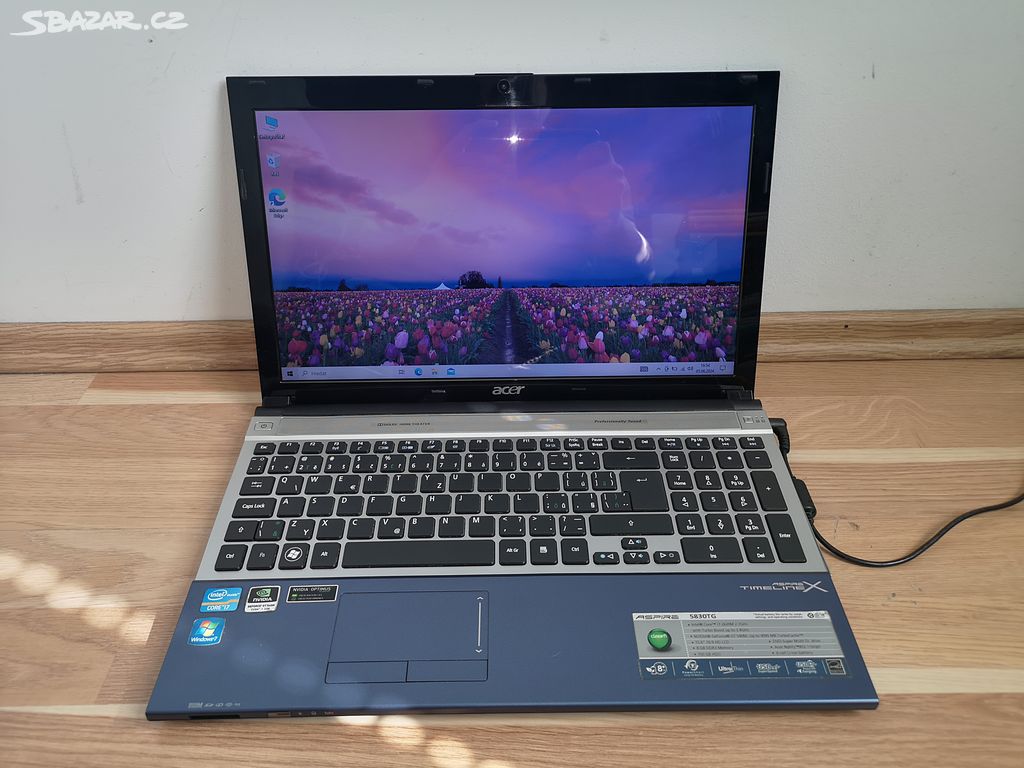 Notebook Acer Aspire 5830TG, 2 GB grafická karta