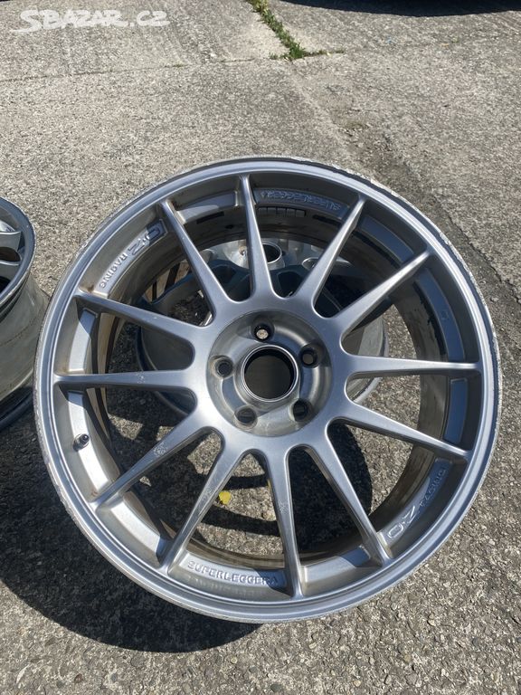 OZ racing Superleggera R19 5x112