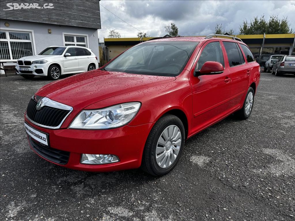 Škoda Octavia, 1,6 TDI Ambiente - MÁLO KM