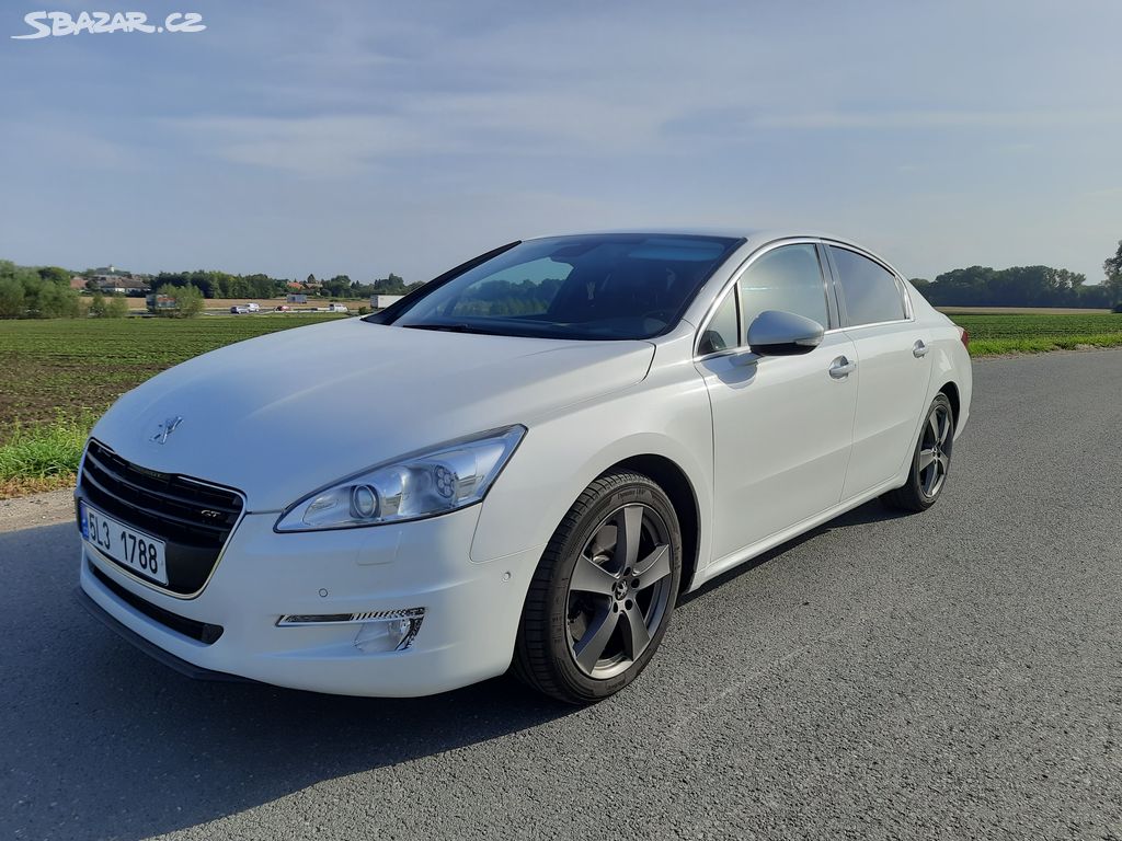 Peugeot 508 2.2 GT 150kw, sedan, bílá perleť