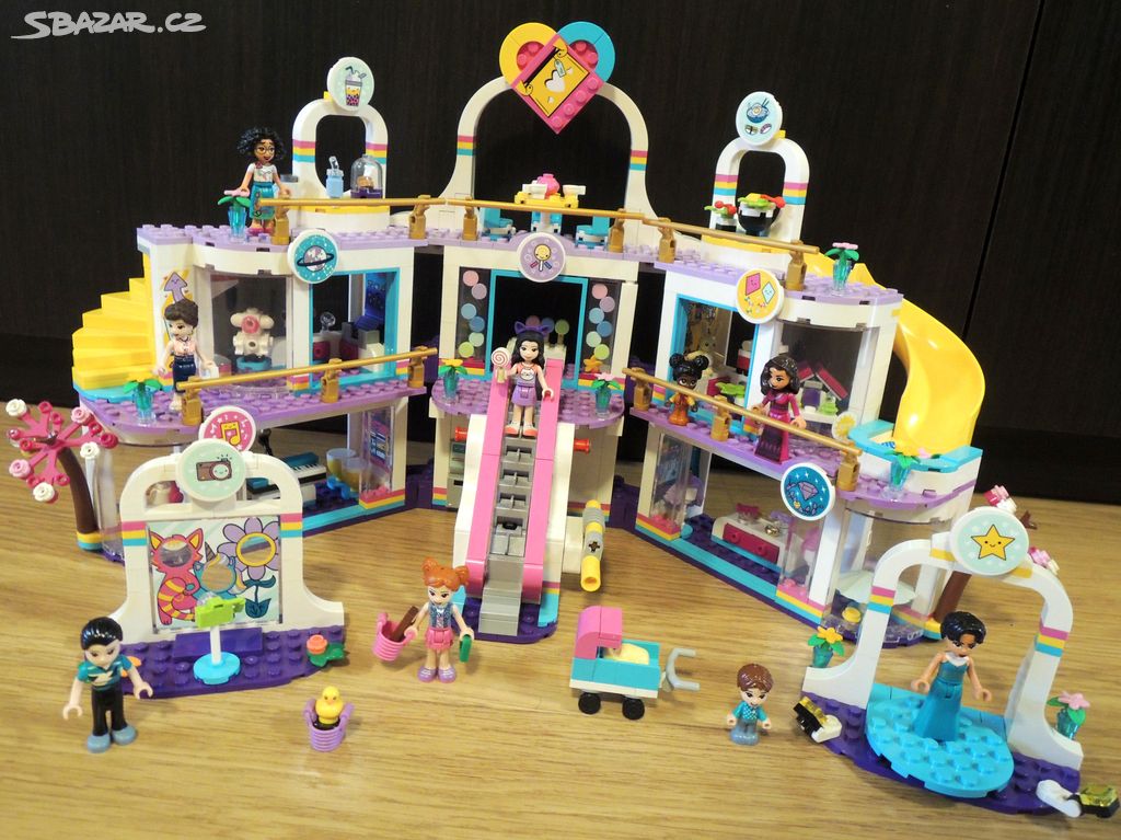 LEGO Friends 41450 Nákupní centrum v Heartlake