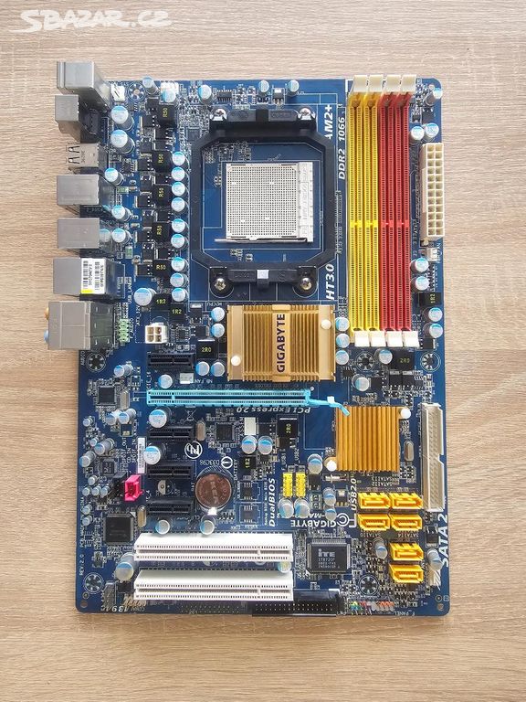 GIGABYTE GA-MA770-DS3