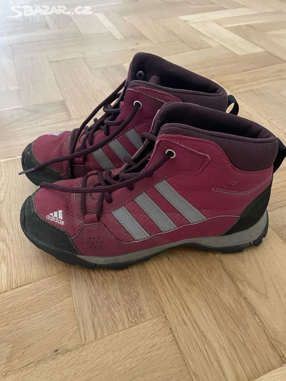 Turistické boty Adidas dívčí vel. 35