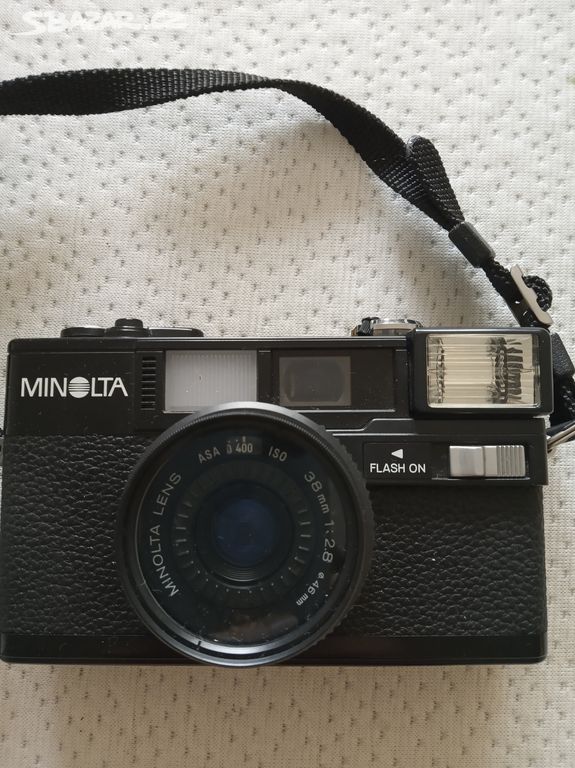 Fotoaparát Minolta HI-MATIC S2