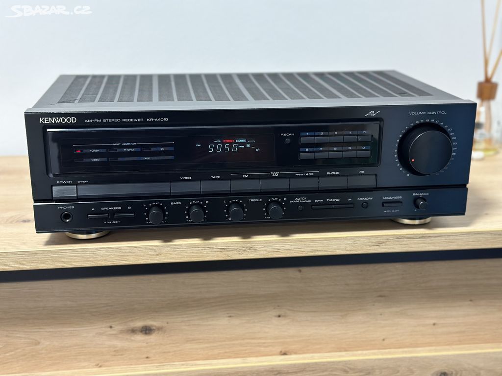 KENWOOD KR-A4010 LEVNÝ STEREO RECEIVER 3 !!