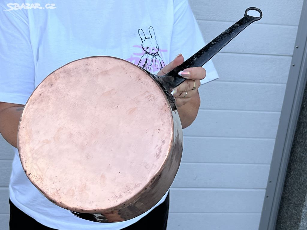 Hrnec měděný rendlík Francie vycínovaný 1,4kg