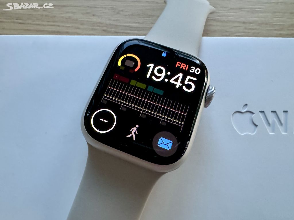 Apple watch 7 hvezdne bile 41mm