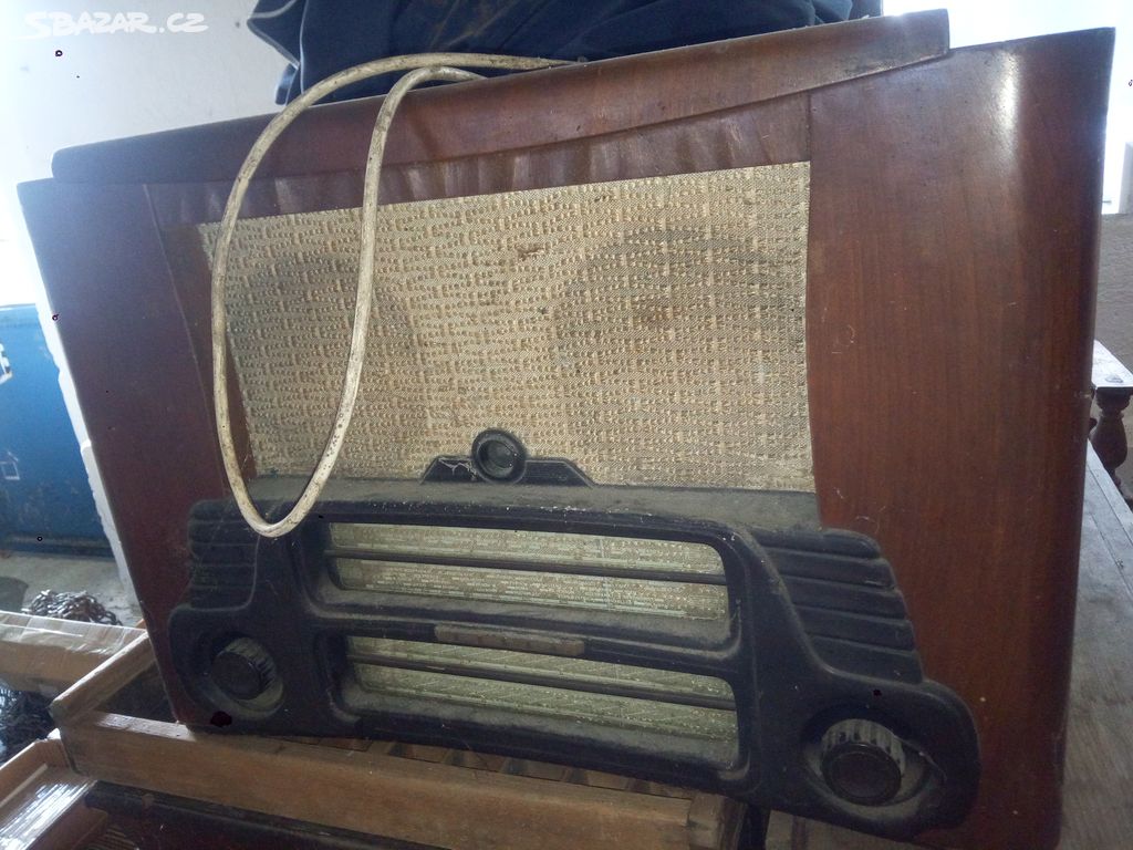 Rádio s gramofonem