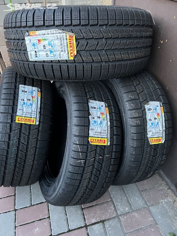 Pneu celoroční pirelli 255-55-R18