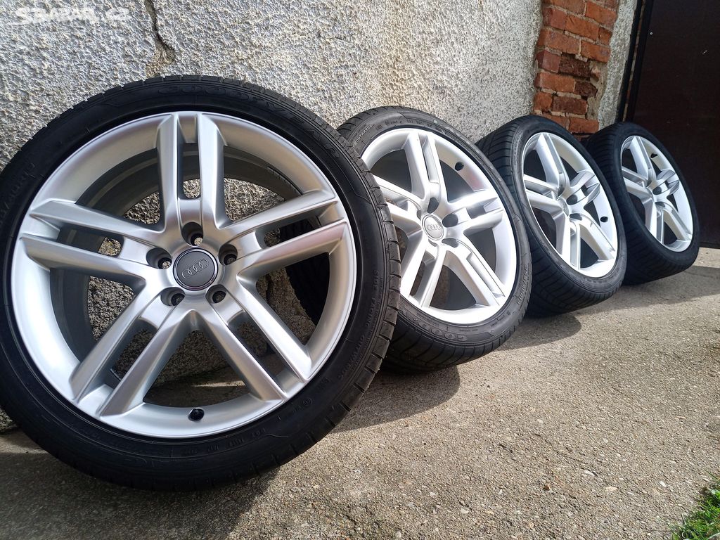 Original Audi A6 alu 19" 255/40 letni sada 58