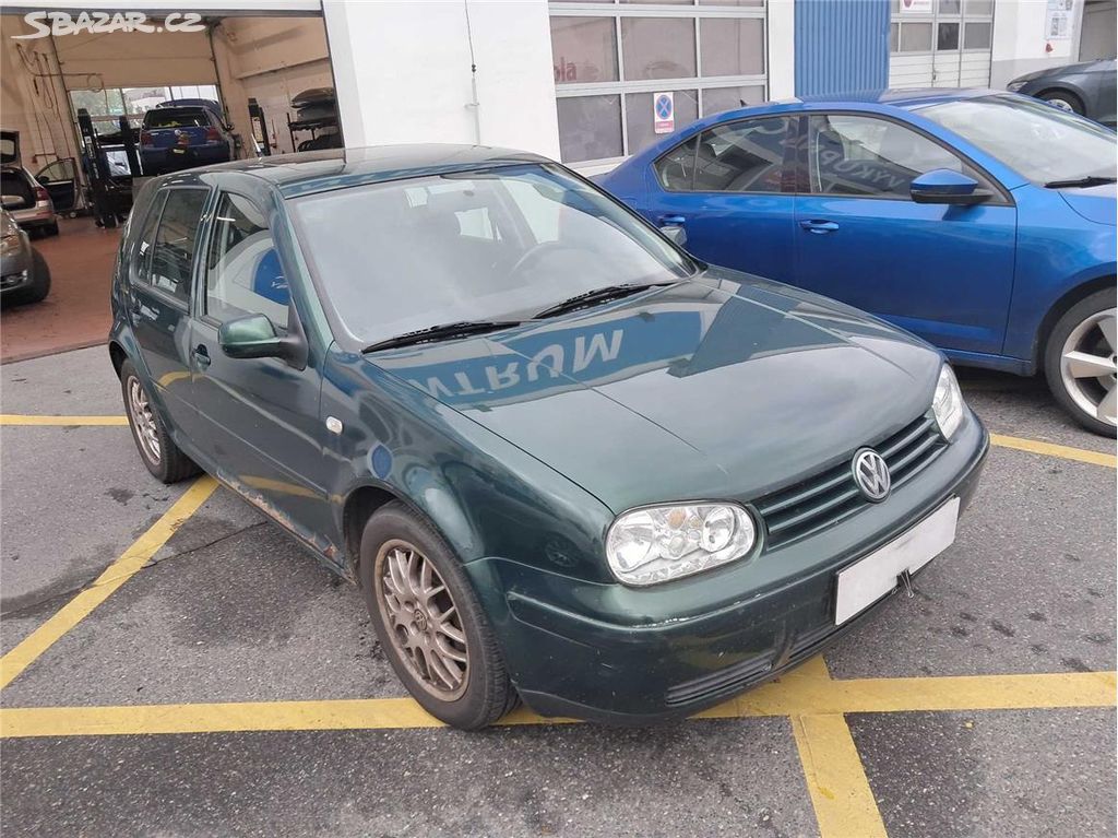 Volkswagen Golf, 1.6, po STK, Tažné, zamluveno