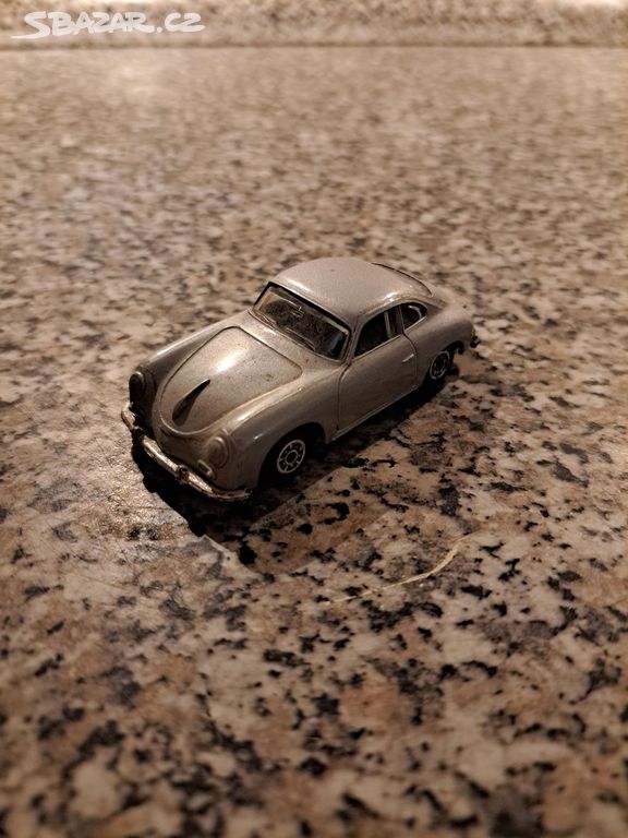 Model Maisto Porsche 356A