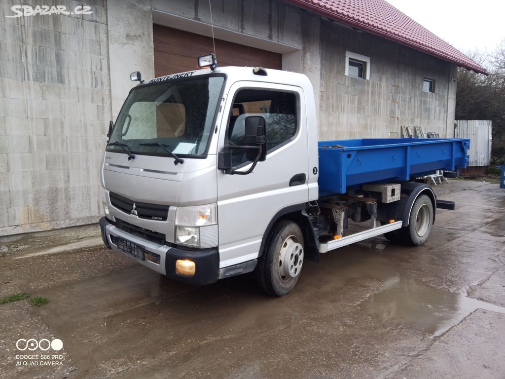 Mitsubishi fuso Canter 7C15 kontejner