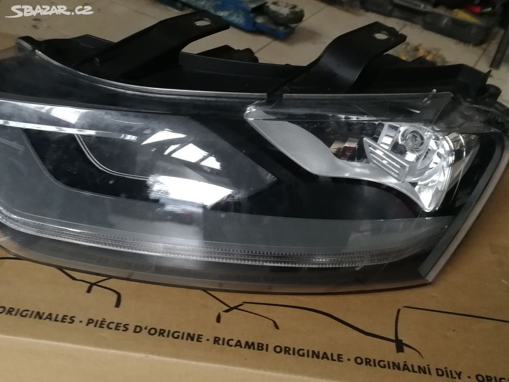 AUDI Q3 , 8U , LP LAMPA , 8U0941003F