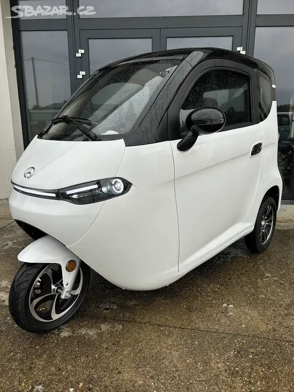Elektrická Tříkolka 2000W bez ŘP 60V 58AH bílá