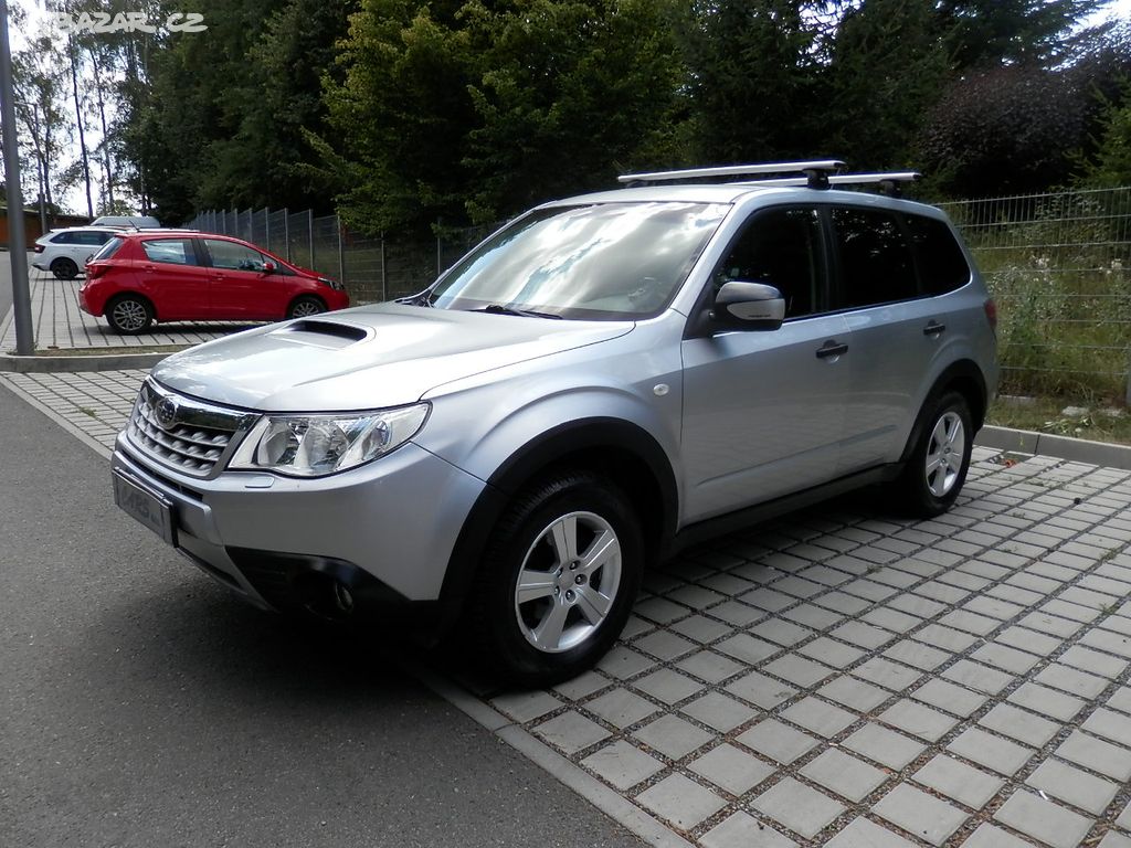 Subaru Forester 2.0D Active 4x4, Nové v ČR, Tažné