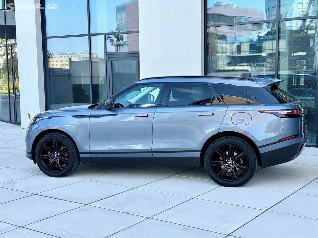 LAND ROVER RangeRover Velar P400e Plug inHybrid4x4 - fotka 4