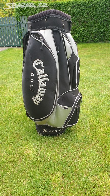 Golfový bag Callaway+patovací trenažer jako dárek