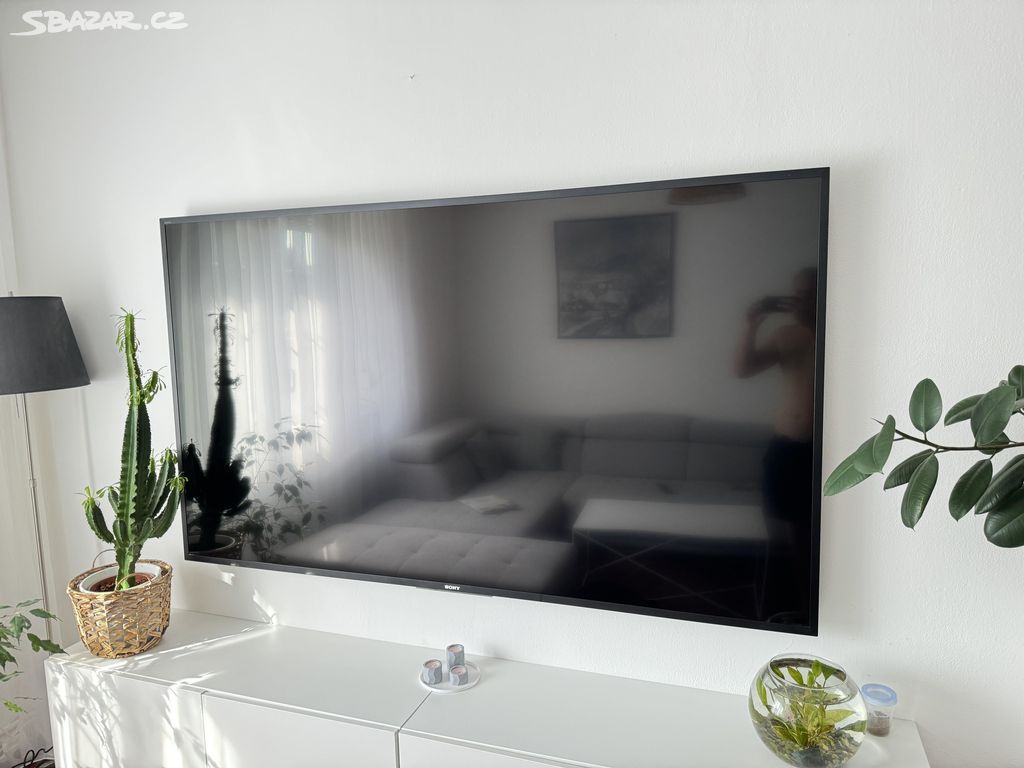 Televize 85" Sony Bravia KD-85XD8505