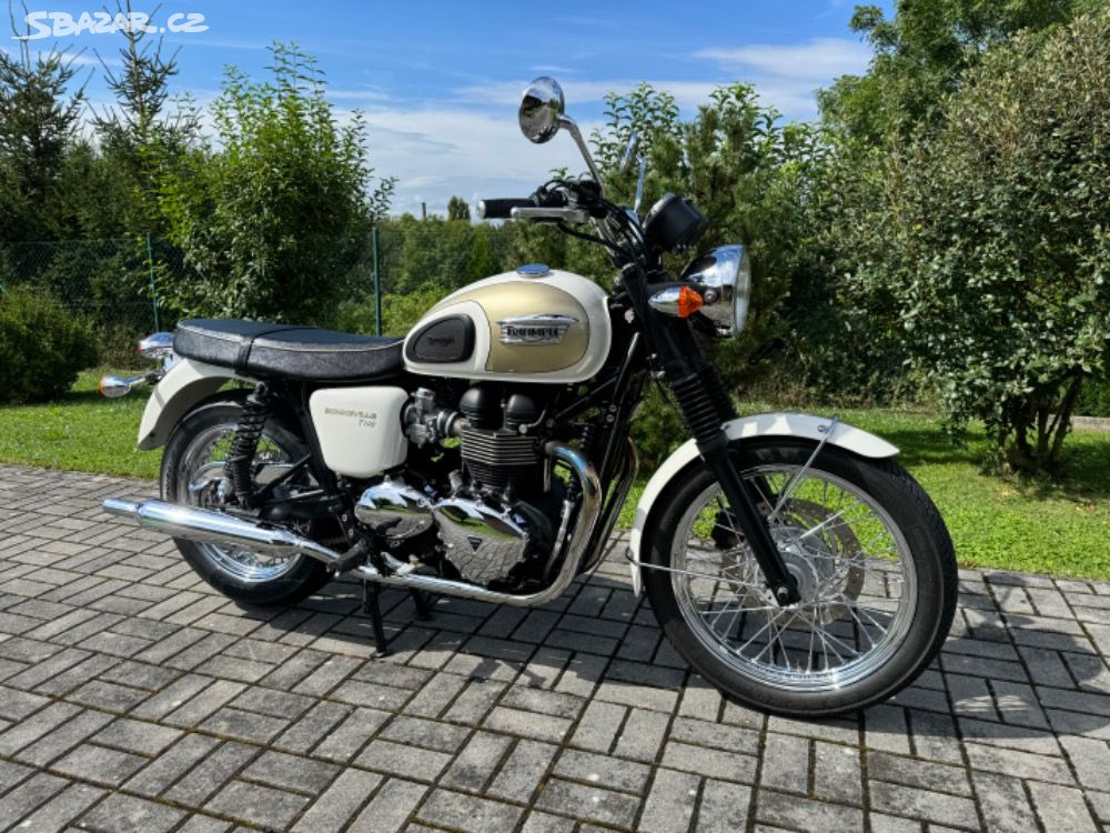 Triumph Bonneville T100