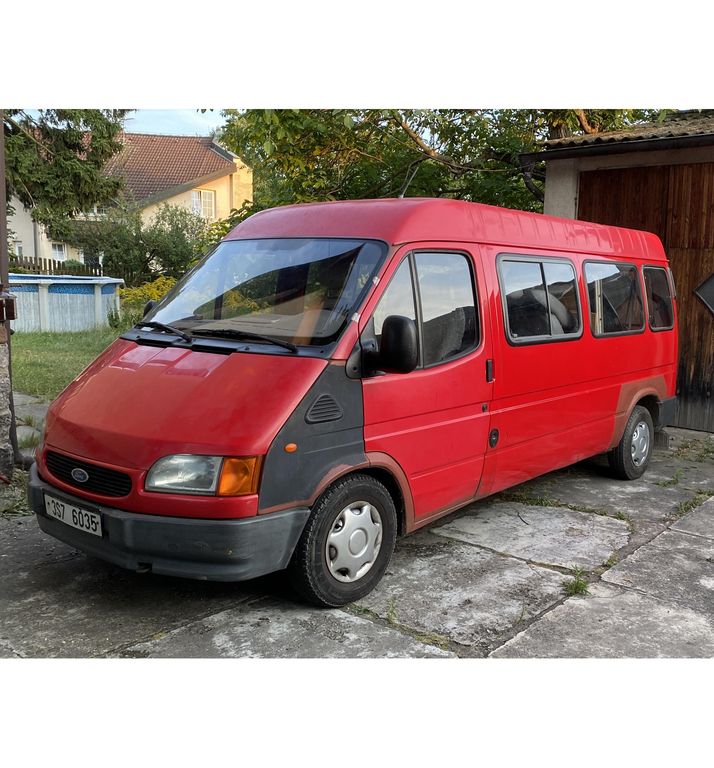 Ford Transit 1998, osobák 9 míst, 2,5 TD 63 kW