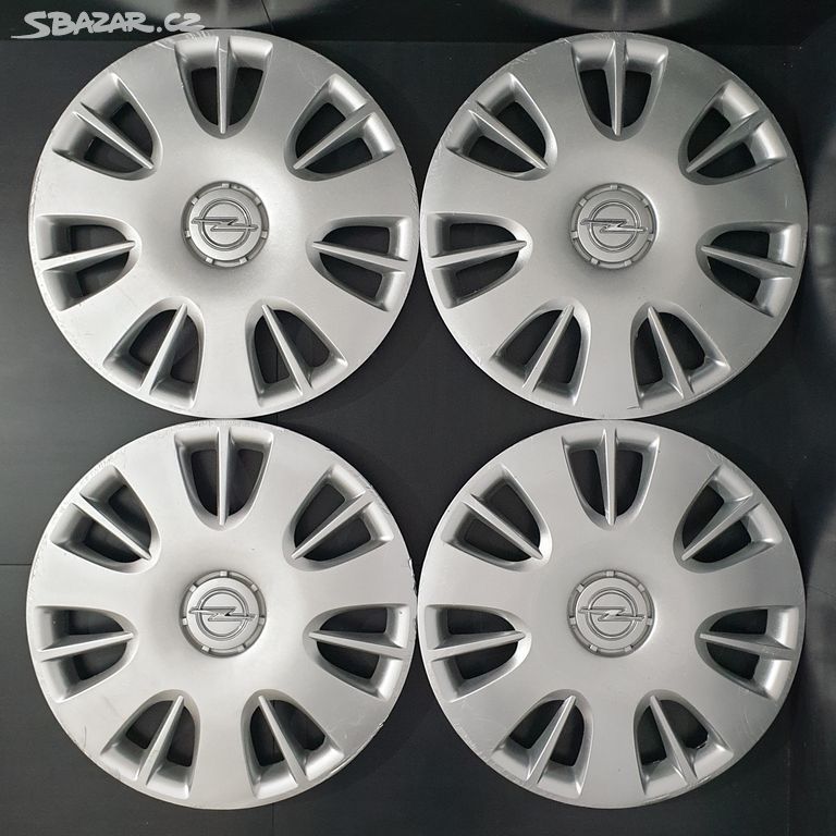 Poklice Opel 15" ORIGINÁLNÍ č. E39