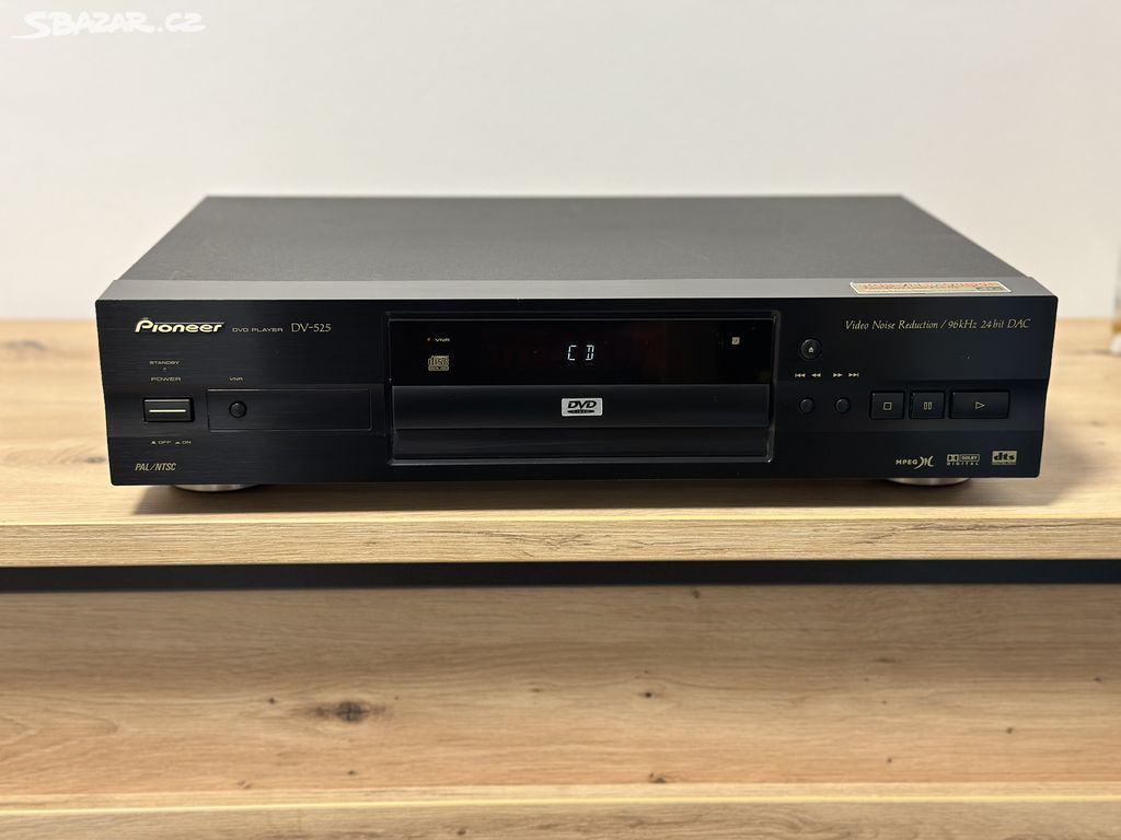 PIONEER DV-525 VÝBORNÝ CD DVD PŘEHRÁVAČ !!