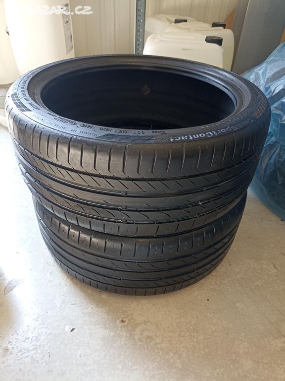 2ks letní pneu 205/40 R17