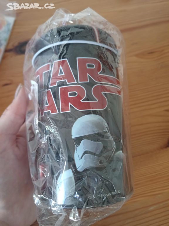 Nová plechová pokladnička star wars