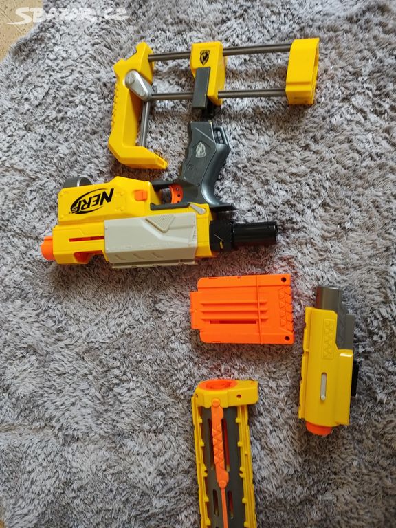 Nerf zbraň pro děti Recon CS-6,tlumič, pažba,laser