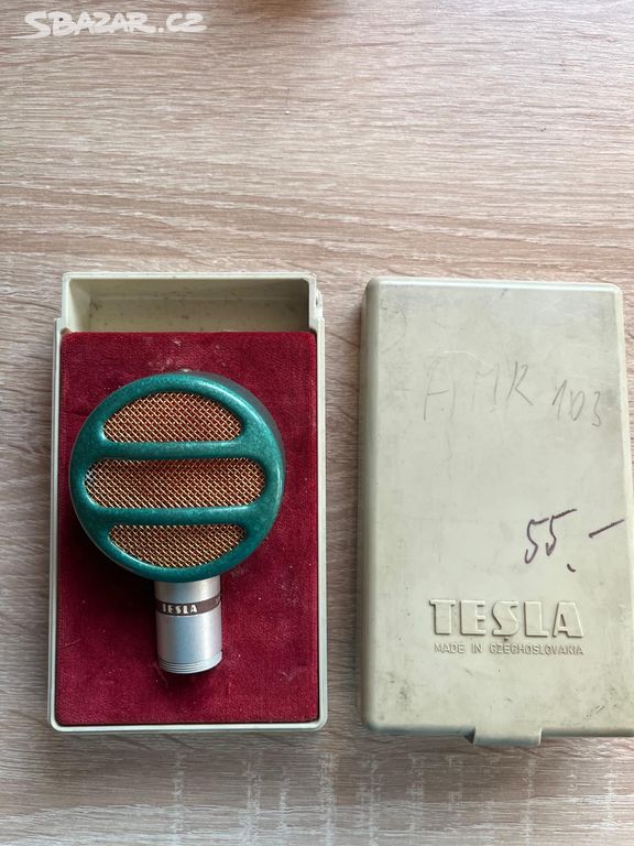 Mikrofon tesla