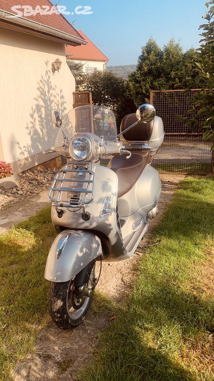 Vespa GTS Super 300