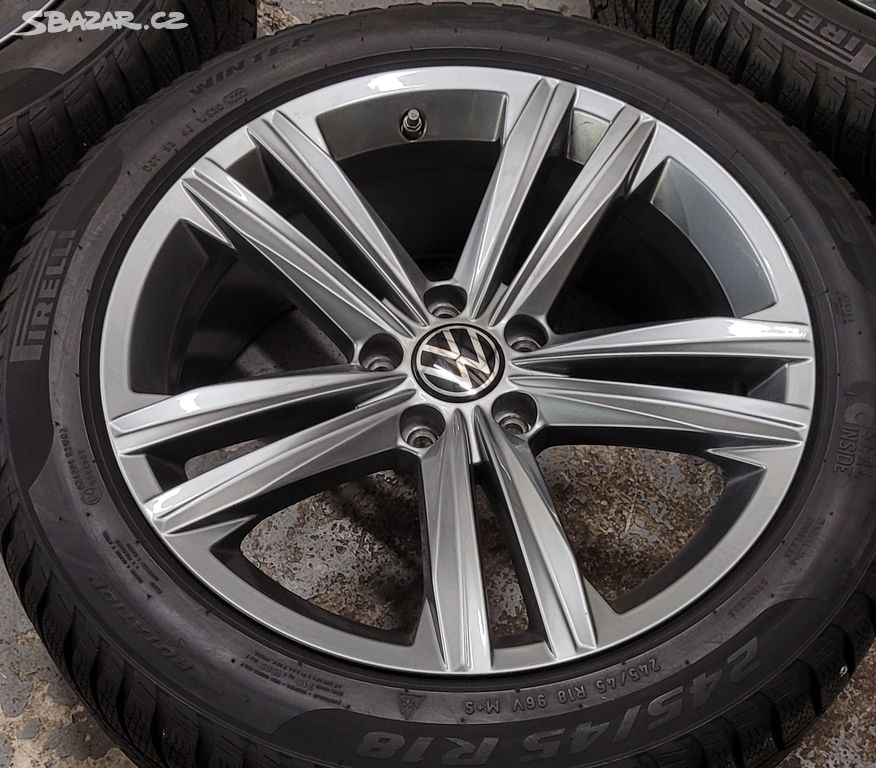 VW Passat B8,alu 18', zimní pneu Pirelli, TPMS