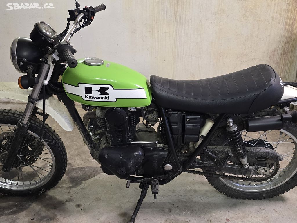 Kawasaki TR 250