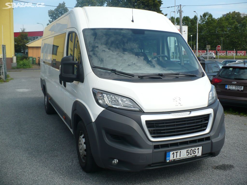 Peugeot Boxer 2.0 D 7 Míst 120 KW DPH