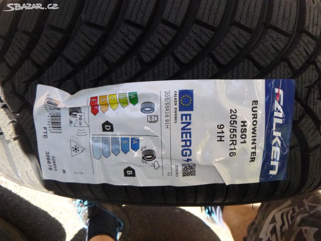 1x 205/55 r16 zimní pneu falken (DOT 1623)