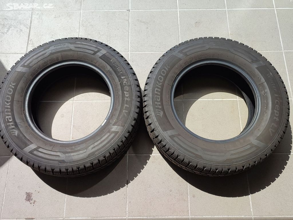 Zimní pneu Hankook 215/75/16 116R