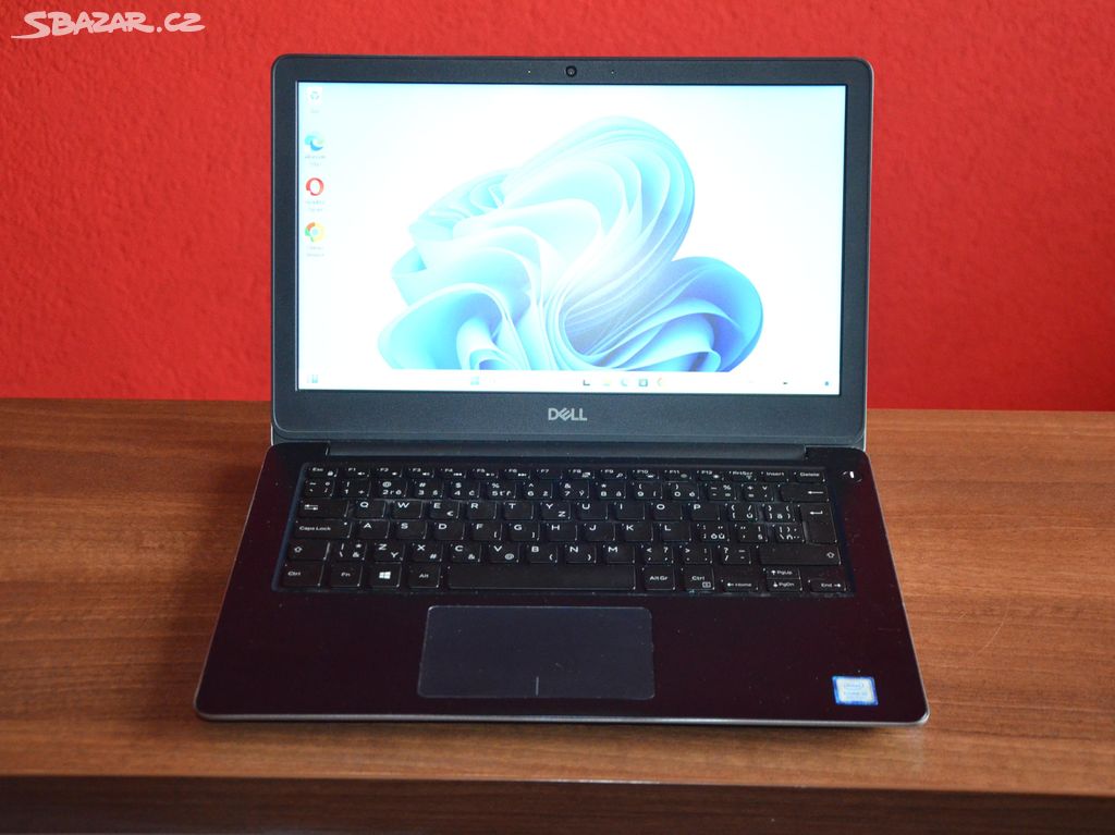 Dell Vostro 5370 i5/12GB/SSD 256GB/záruka