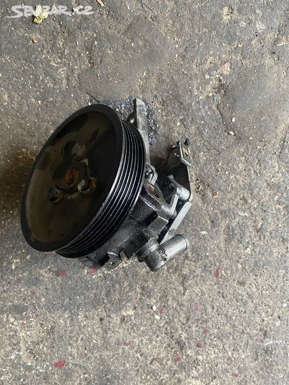 Servo cerpadlo pumpa BMW E39 523i 2.3 125KW