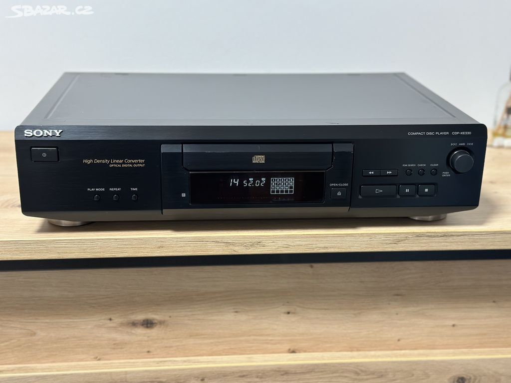 SONY CDP-XE330 LEVNÝ CD PŘEHRÁVAČ 3 !