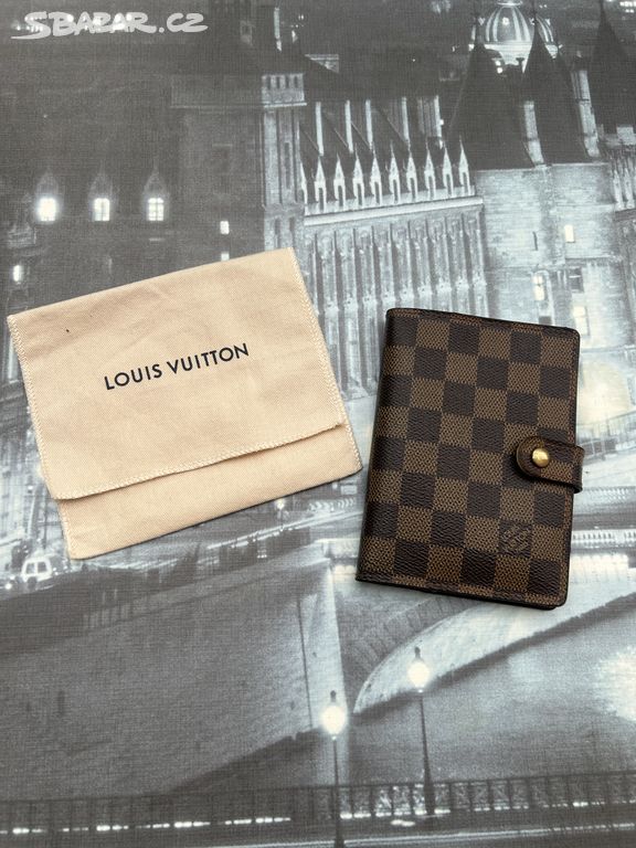 Louis Vuitton agenda