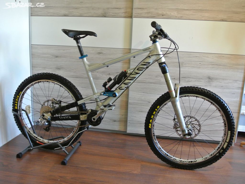 Downhill Canyon Torque 8.0 DROPZONE L