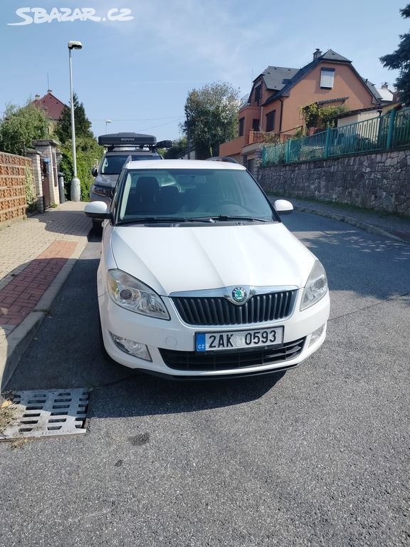 Škoda Fabia 1,6 TDI combi 66 kw, bílá, r.v. 2011