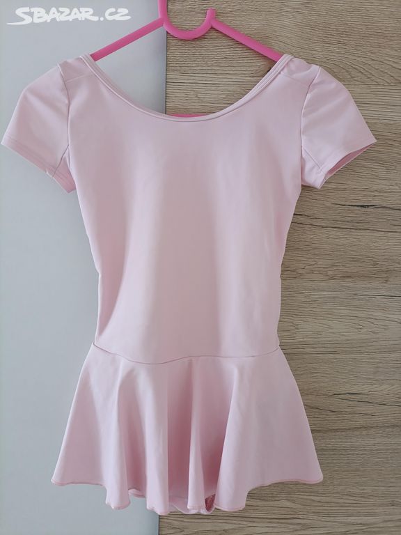 Dívčí baletní dres se sukénkou 123 - 130cm