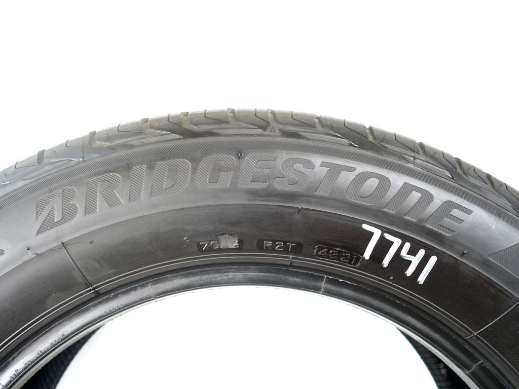 Letní pneu 245/55/17 Bridgestone 4ks p7741