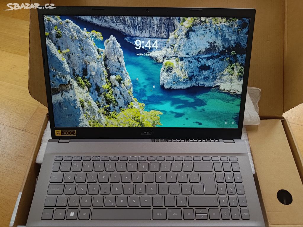 Nový Notebook Acer Aspire 5 (A515-57-57J0)