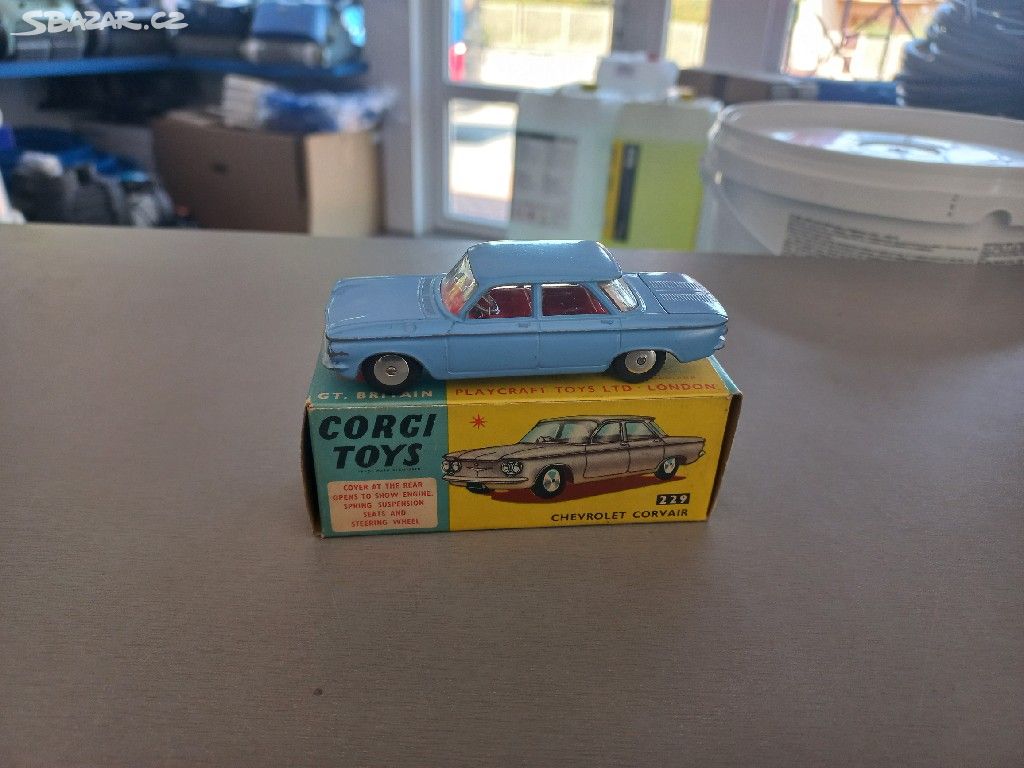 CORGI toys no.229 Chevrolet Corvair