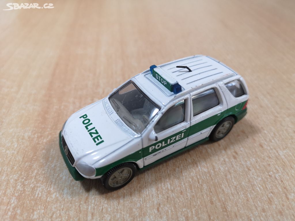 SIKU 1095 MERCEDES BENZ ML320 POLIZEI